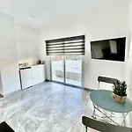 Napa Entry Apts *