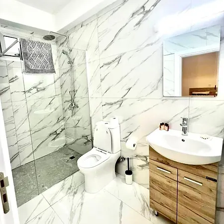 Napa Entry Apts Agia Napa